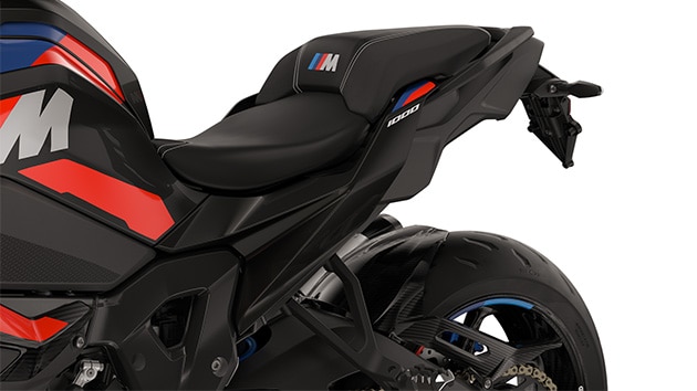 L’arrière élancé et les pièces fraisées de la BMW M 1000 XR de BMW Motorrad